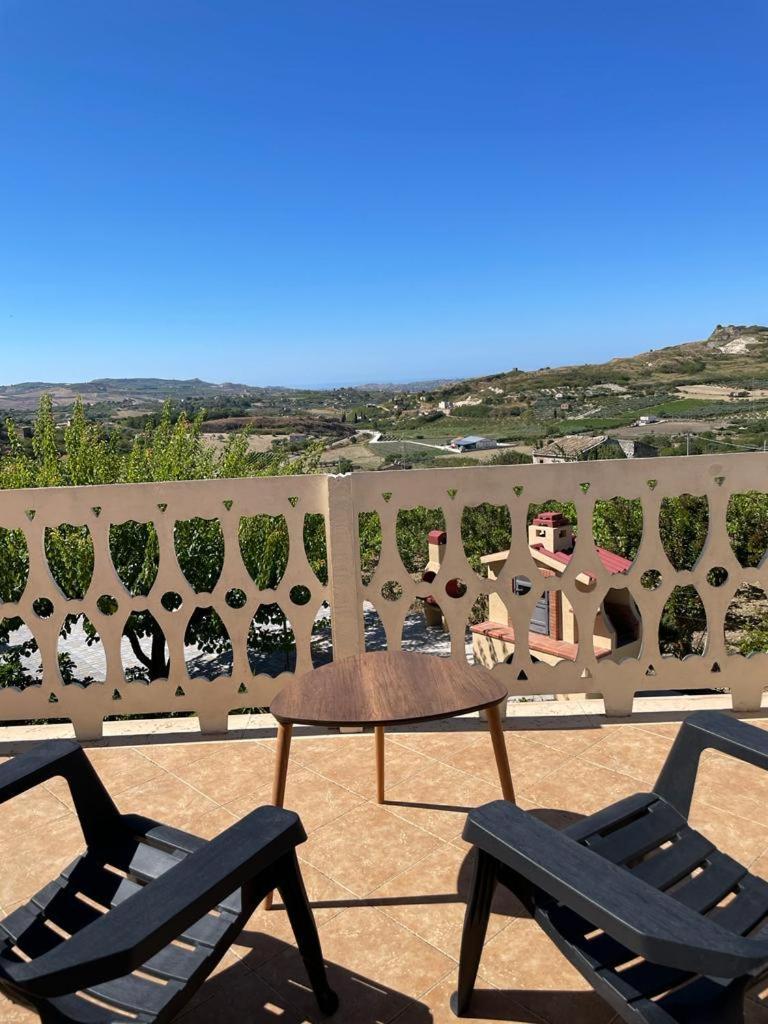 B&B La Terrazza Degli Scrittori Racalmuto Екстер'єр фото