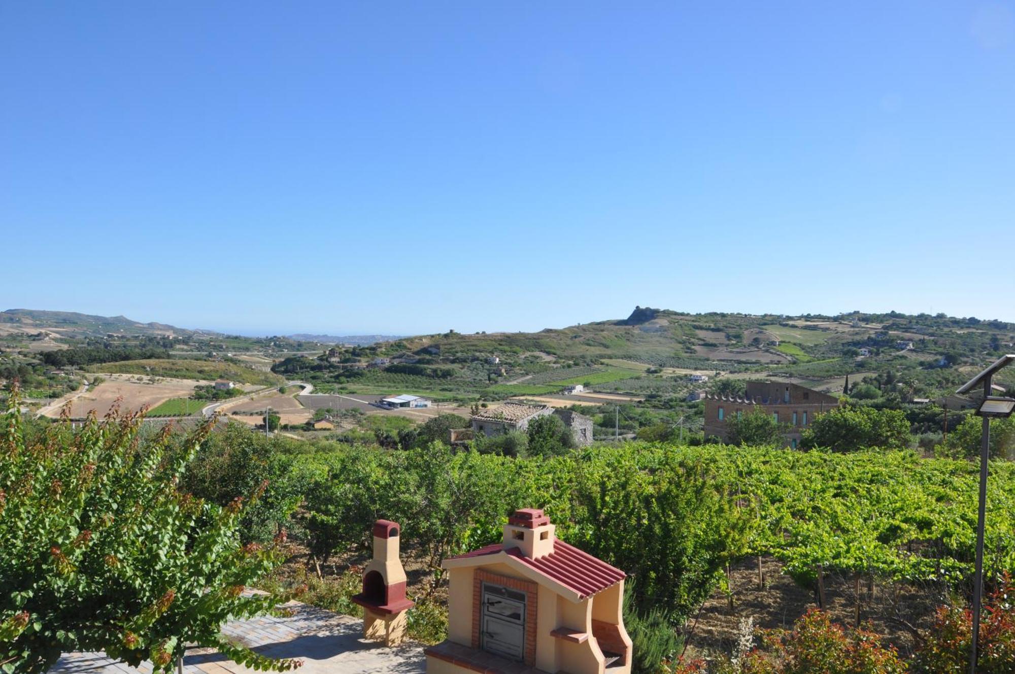 B&B La Terrazza Degli Scrittori Racalmuto Екстер'єр фото